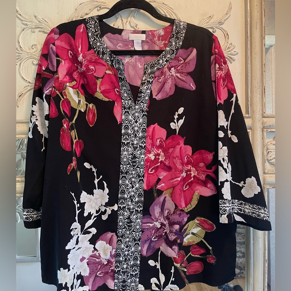 Chicos top Size 2